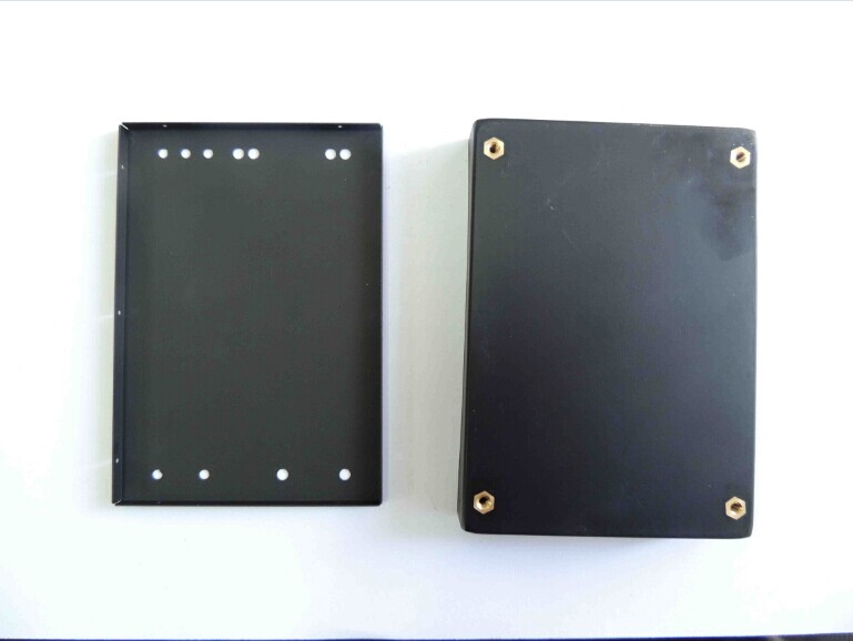 五金衝(chong) 壓模塊電源拉伸件展示