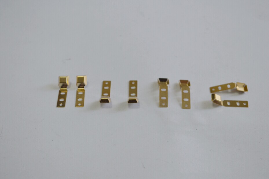 五金衝壓鍍金彈片102
