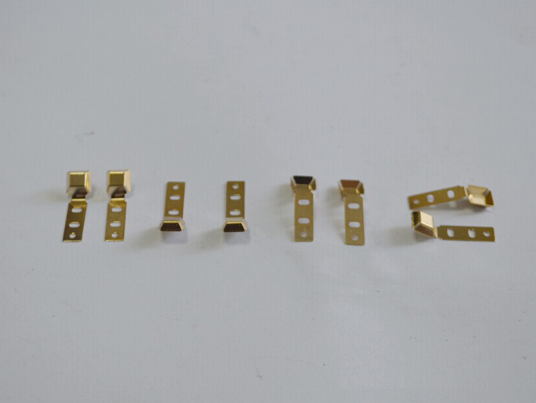 五金衝壓鍍金彈片102